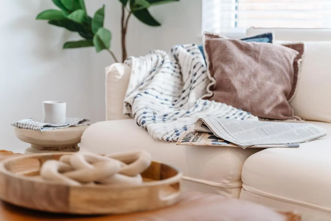 Royal House Stylish Apartments - 체스터