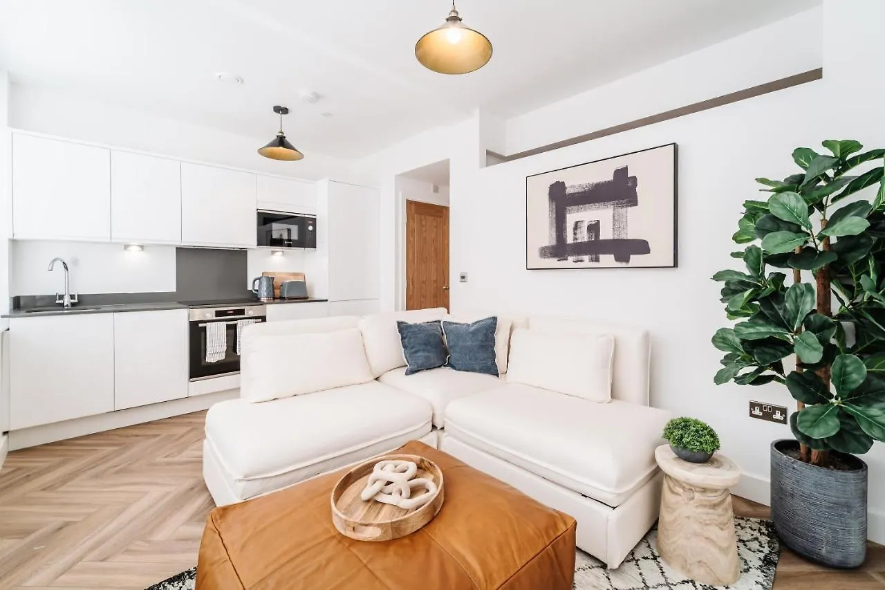 Royal House Stylish Apartments - 체스터 영국