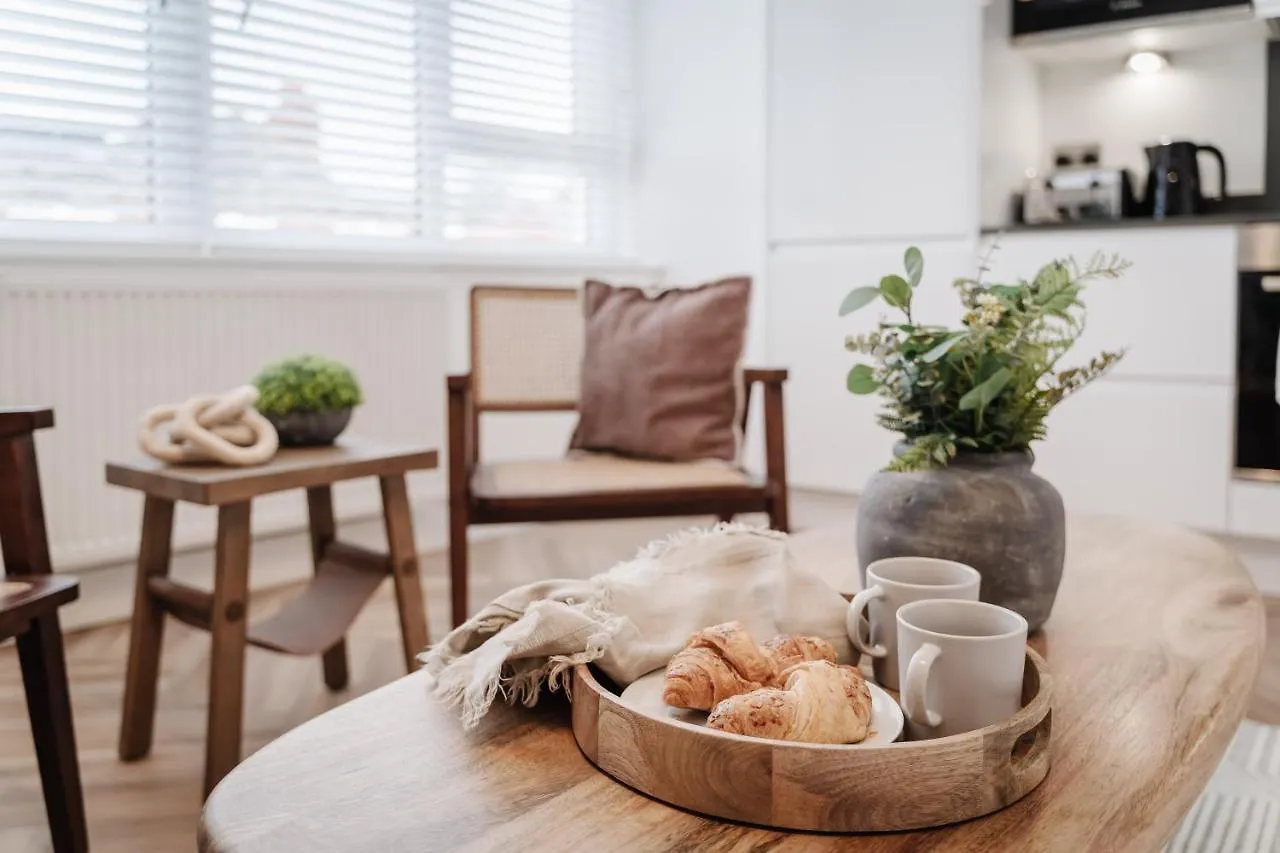 Royal House Stylish Apartments - 체스터 영국